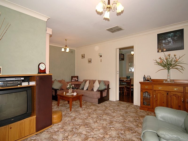 34 Kildonan Avenue, Para Vista SA 5093