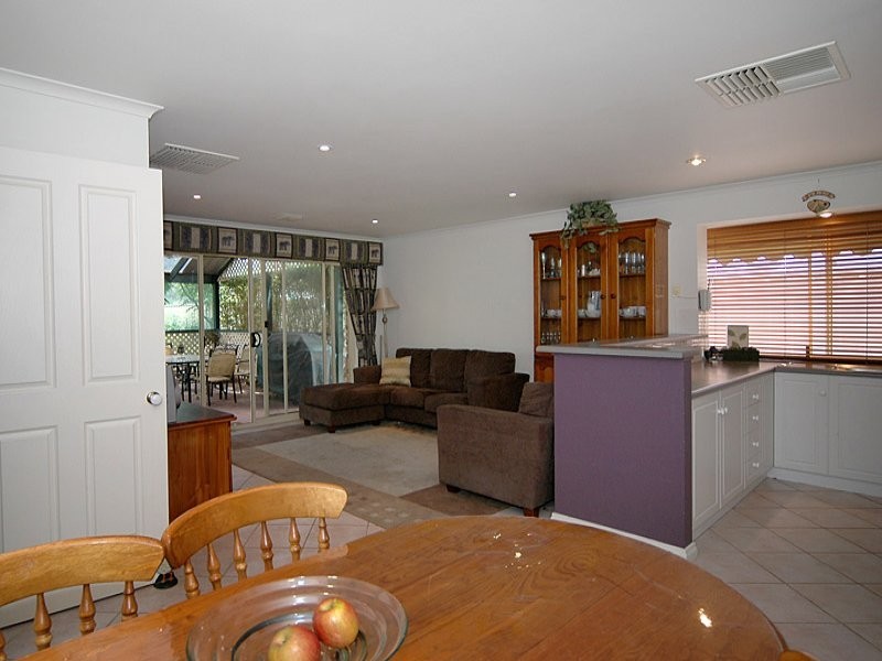 6 Satsuma Crescent, Golden Grove SA 5125
