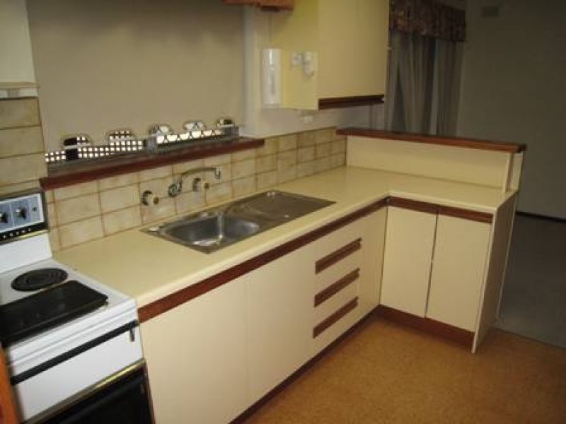 35 Boronia Drive, Hope Valley SA 5090