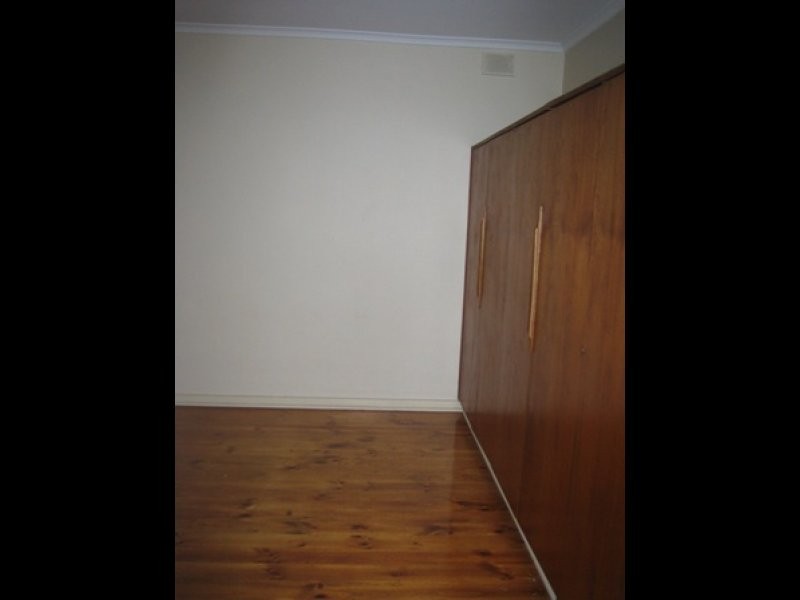 13 Lincoln Avenue, Parafield Gardens SA 5107