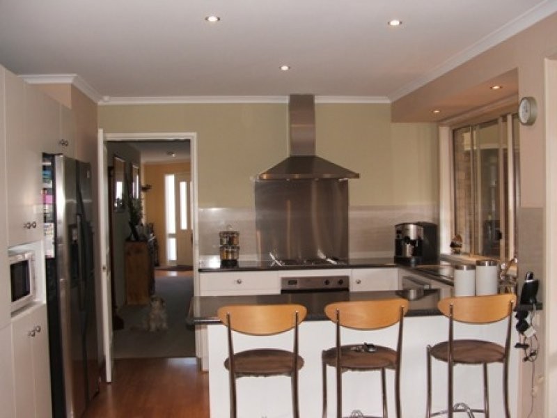 17 Glenlivet Court, Greenwith SA 5125