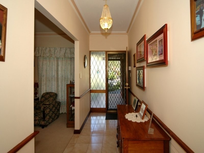 18 Orange Avenue, Golden Grove SA 5125