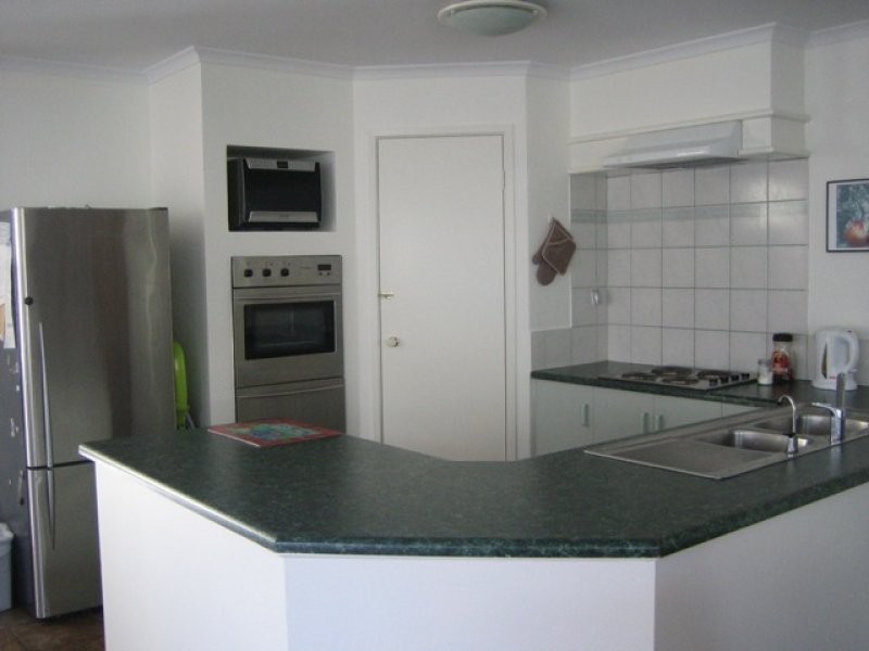 6 Peppermint Close, Greenwith SA 5125