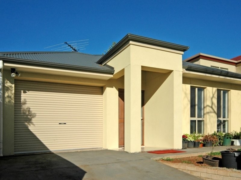 6 John Street, Para Hills SA 5096