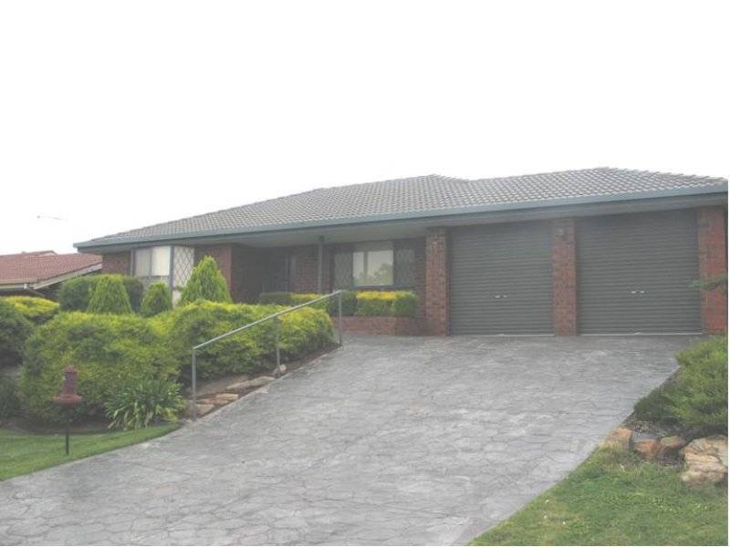 7 AUSTERLITZ COURT, Greenwith SA 5125