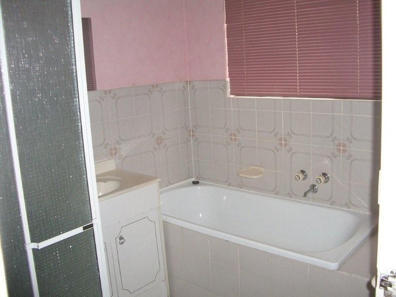 63 BARRACKS ROAD, Hope Valley SA 5090