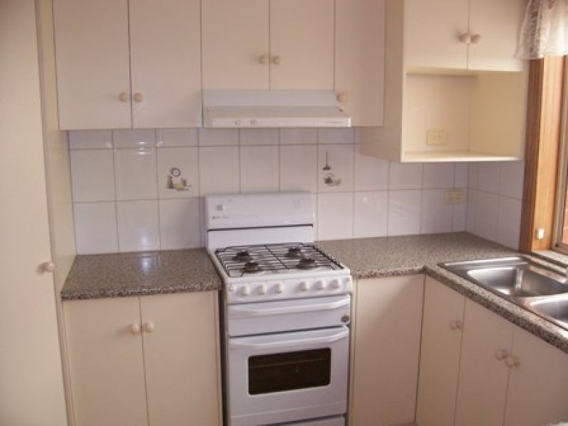 41B Canterbury Drive, Salisbury Heights SA 5109