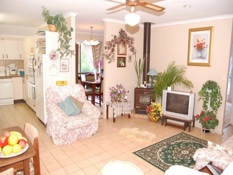 18 Duke Rd, Doonan QLD 4562