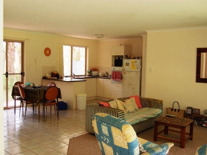 93 Parkdale Ave, Doonan QLD 4562