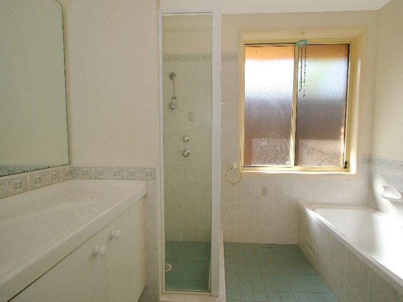 4 Brigid Place, Quakers Hill NSW 2763