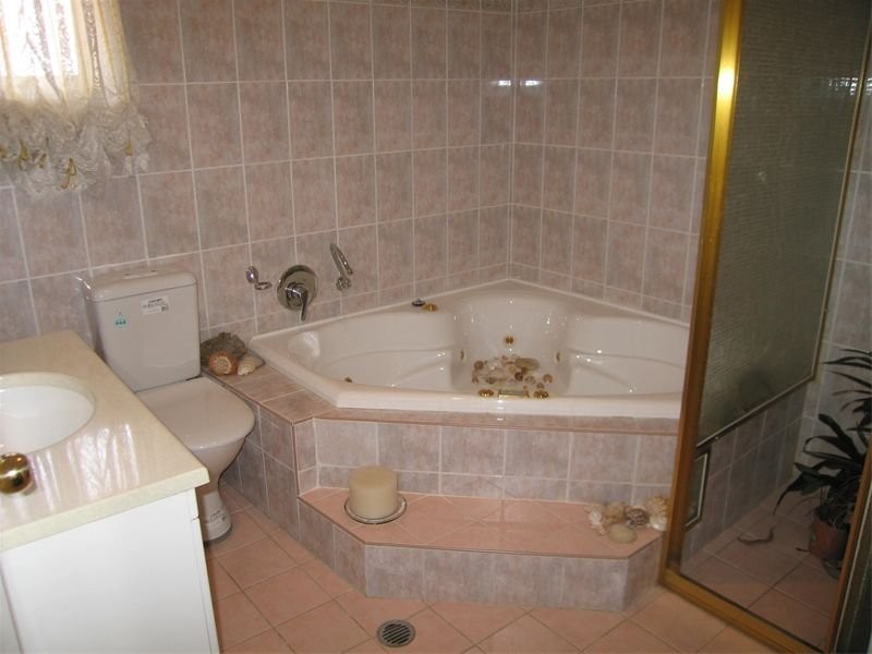 5 Weaver Street, Minchinbury NSW 2770