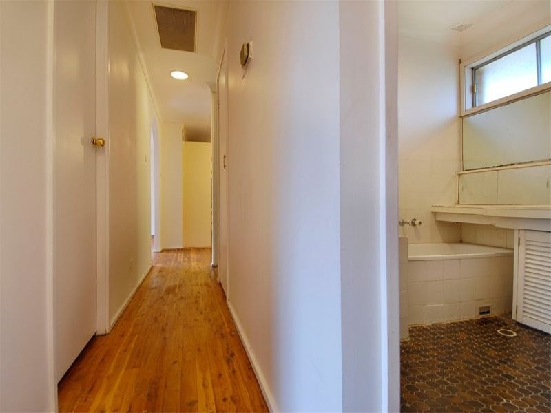 14 Picton Street, Quakers Hill NSW 2763