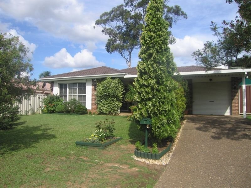 11 Wraysbury Place, Oakhurst NSW 2761