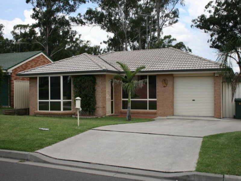 75 Summerfield Avenue. OPEN HOME SAT 5TH JULY 10:00AM TO 10:30AM, Quakers Hill NSW 2763