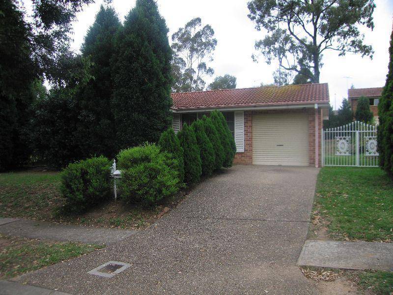 12 Foxton Street, Quakers Hill NSW 2763