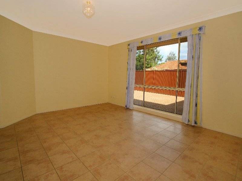 4 Brigid Place, Quakers Hill NSW 2763