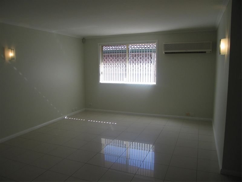 7 Staff Avenue, Glenwood NSW 2768