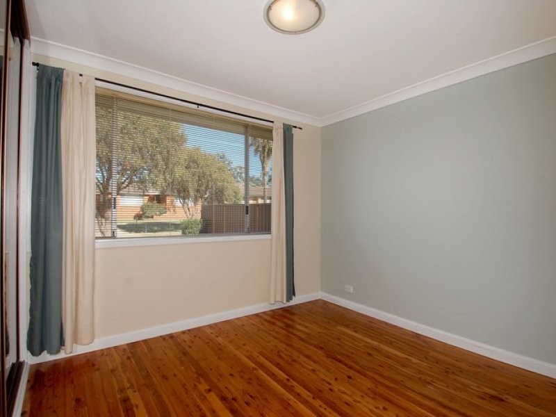 61 Wayne Street, Dean Park NSW 2761