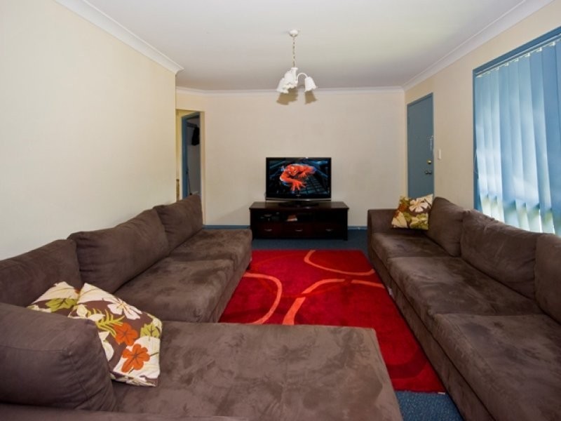 11 Woodrow Place, Marsden QLD 4132