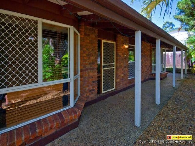 10 Coachwood Street, Crestmead QLD 4132