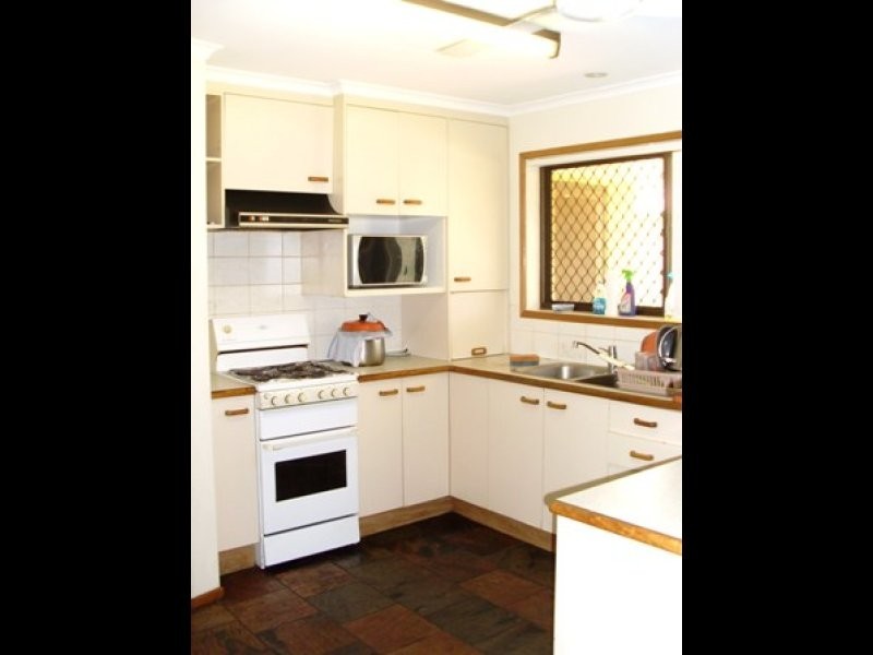 10 Tombildan Court, Marsden QLD 4132