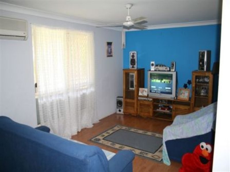 43 Station Road, Loganlea QLD 4131