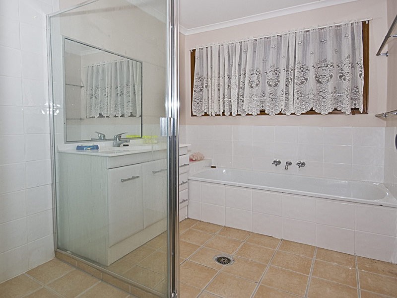 6 Galena Court, Bethania QLD 4205