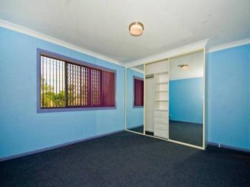 10 Paterson Street, Woodridge QLD 4114