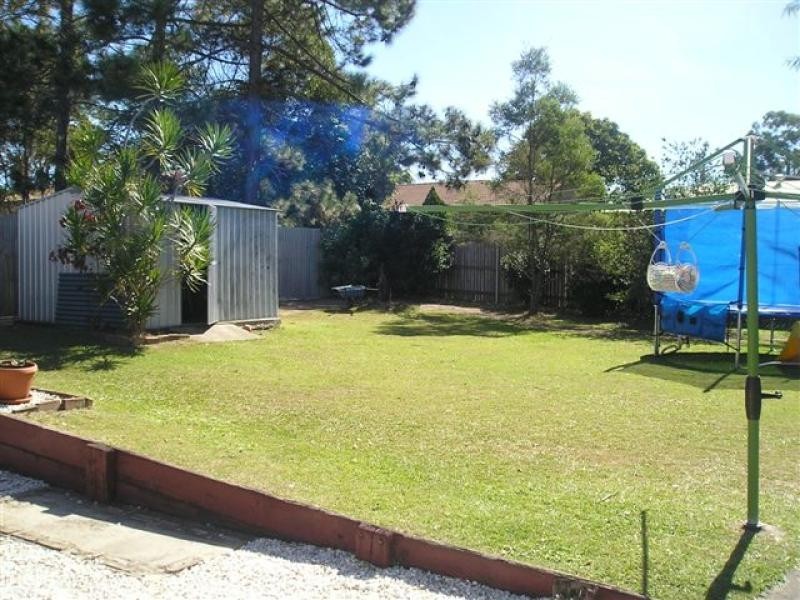 17 Brett Avenue, Browns Plains QLD 4118