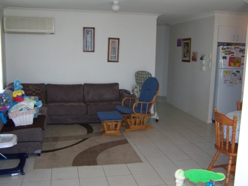 61 Rachel Drive, Crestmead QLD 4132