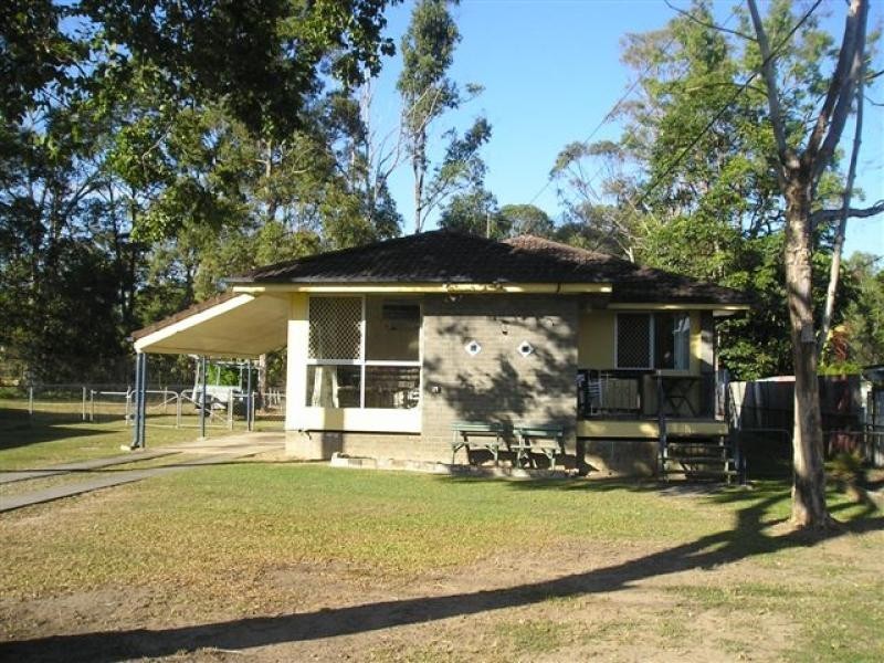 14 Douglas Street, Loganlea QLD 4131