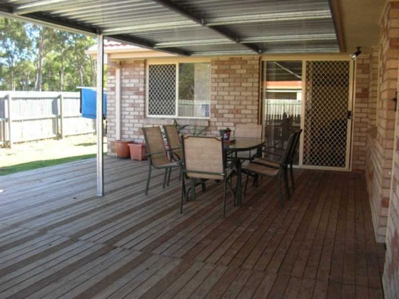17 Oakwood Drive, Waterford West QLD 4133