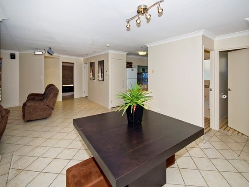 6 Lucas Court, Crestmead QLD 4132