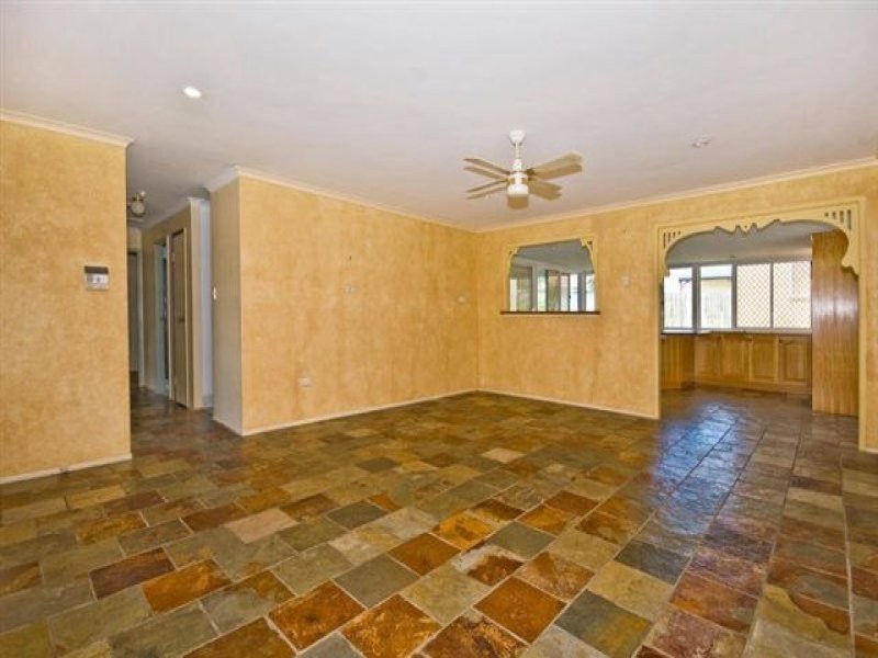 62 Kilby Street, Crestmead QLD 4132