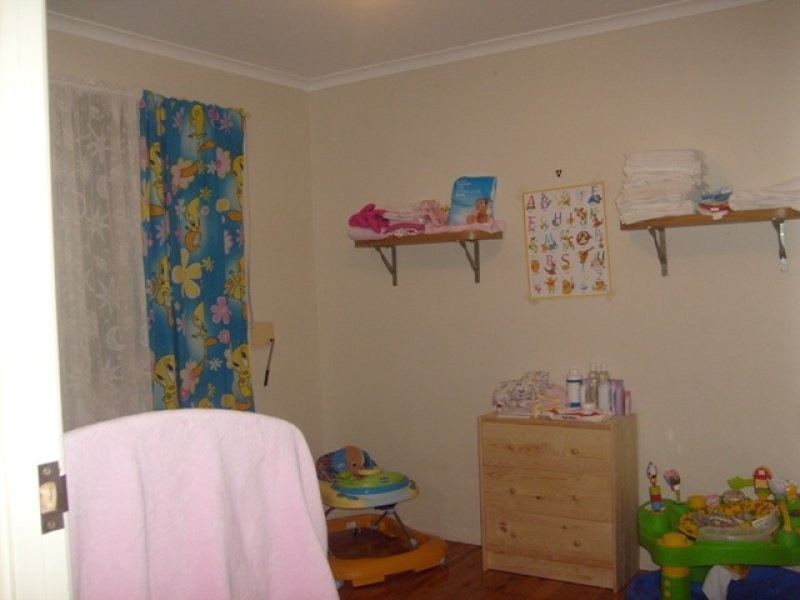 8 Elaroo Street, Marsden QLD 4132