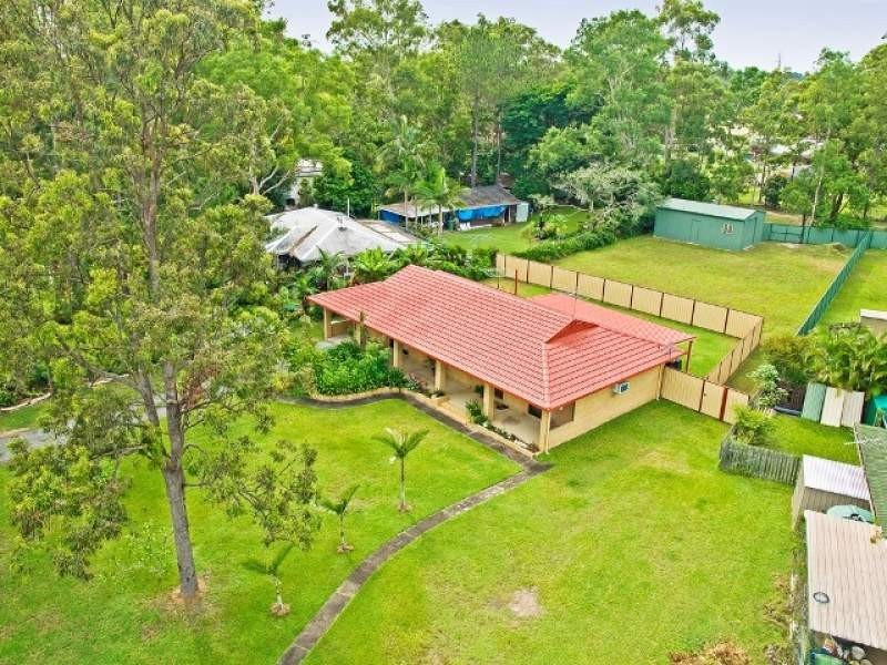 35 Bluegum Drive, Marsden QLD 4132
