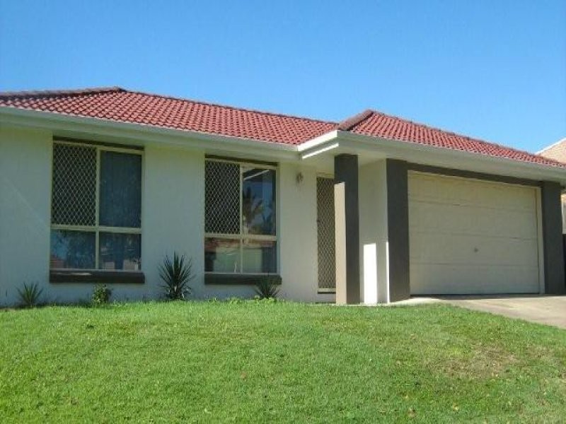 11 Woodrow Pl, Marsden QLD 4132