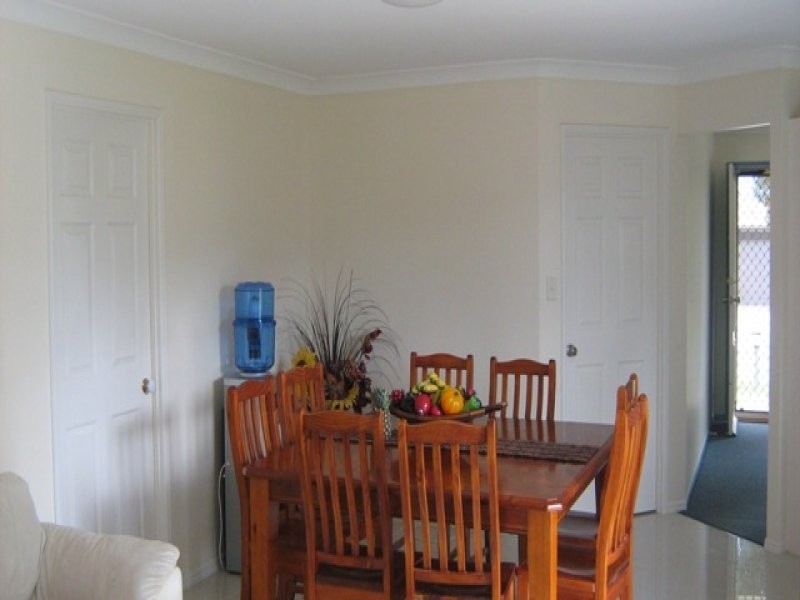 11 Woodrow Pl, Marsden QLD 4132