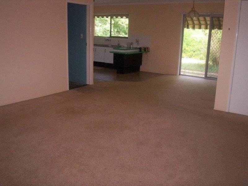 29 Vanessa Boulevard, Springwood QLD 4127