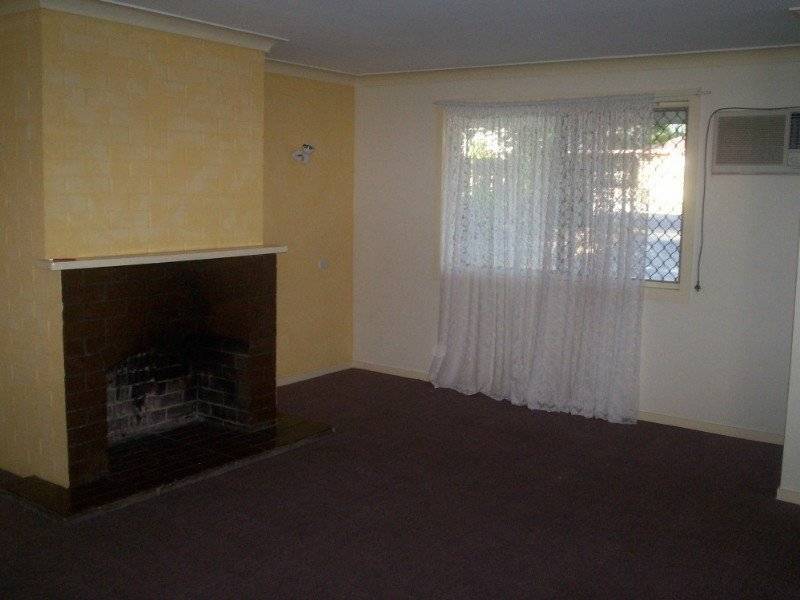 54 First Ave, Marsden QLD 4132