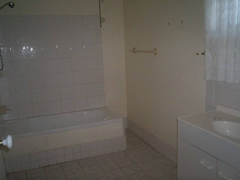 54 First Ave, Marsden QLD 4132