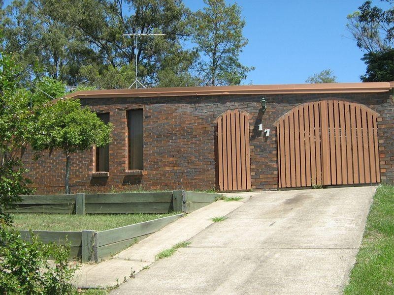 17 Polaris Avenue, Kingston QLD 4114