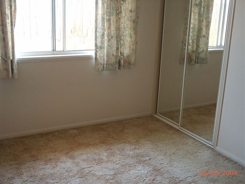 12 Carlton Close, Bethania QLD 4205