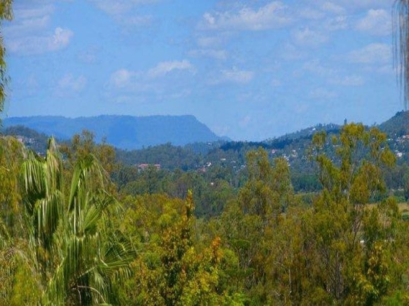 39 Beacon Drive, Cornubia QLD 4130