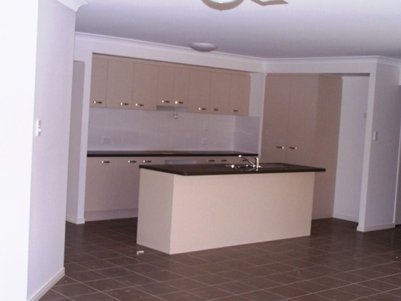 29 Lucy Street, Marsden QLD 4132