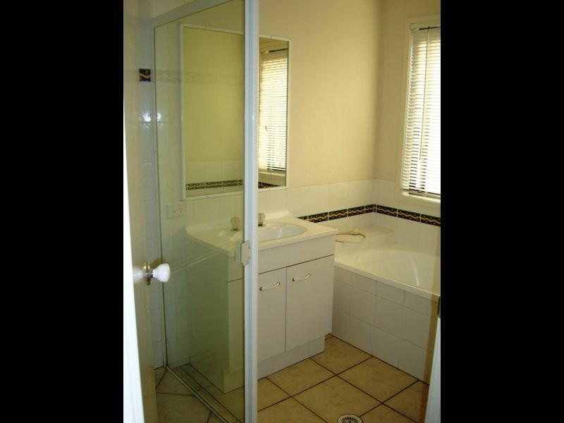 13 Robur Street, Marsden QLD 4132