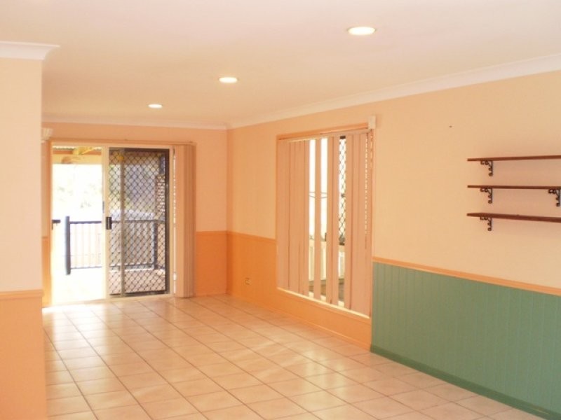 15 Jasmina Parade, Waterford QLD 4133