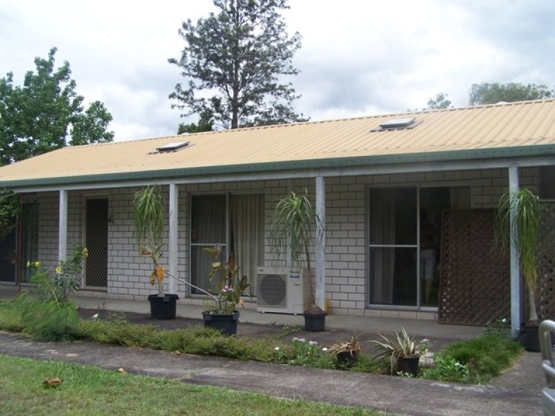 26 Fourth Avenue, Marsden QLD 4132