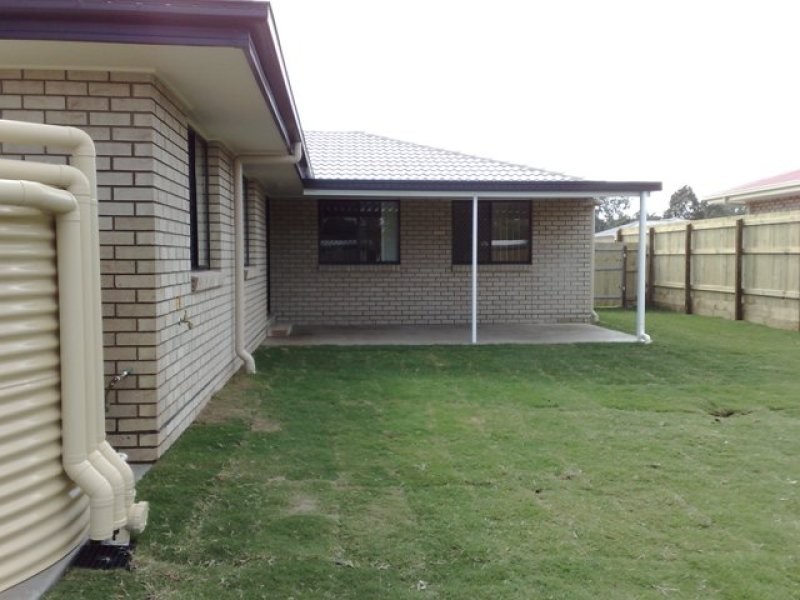 27 Lifestyle Close, Waterford West QLD 4133