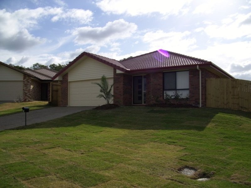 5 Kite Crescent, Eagleby QLD 4207
